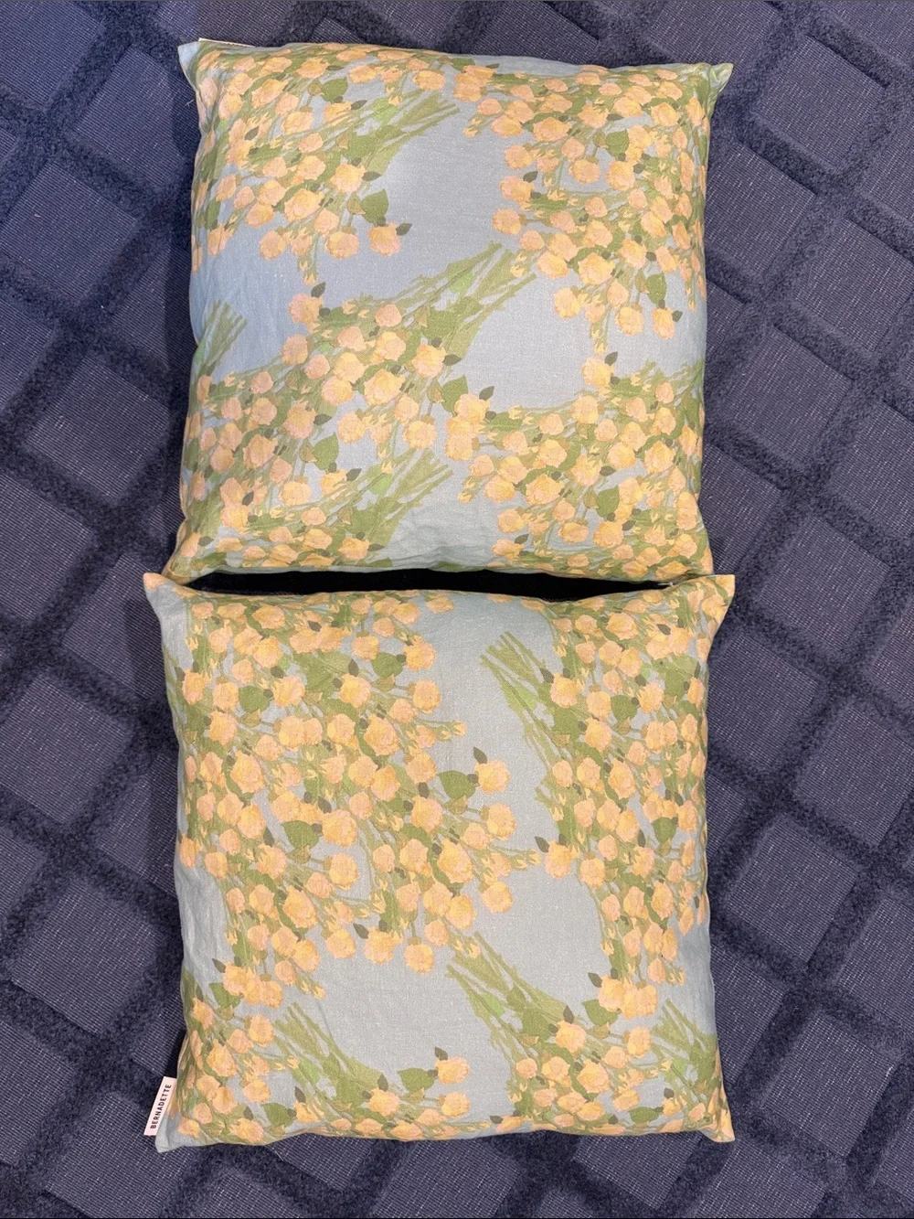 BERNADETTE Botanical Floral Throw Pillow Set of 2 - excellent condition